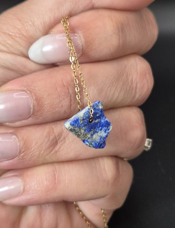 Lapislazuli, goldfarbene Halskette – Bild 2