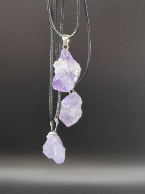 Amethyst an schwarzer Kette – Bild 3