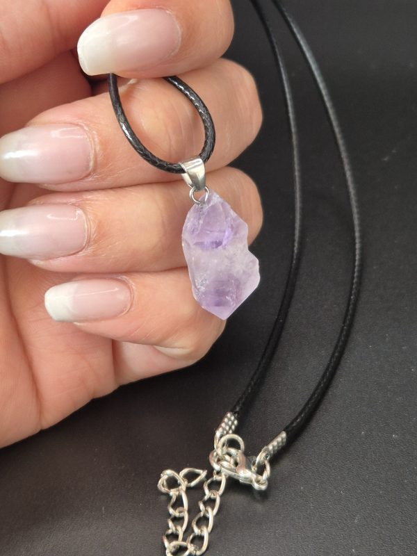 Amethyst an schwarzer Kette – Bild 2
